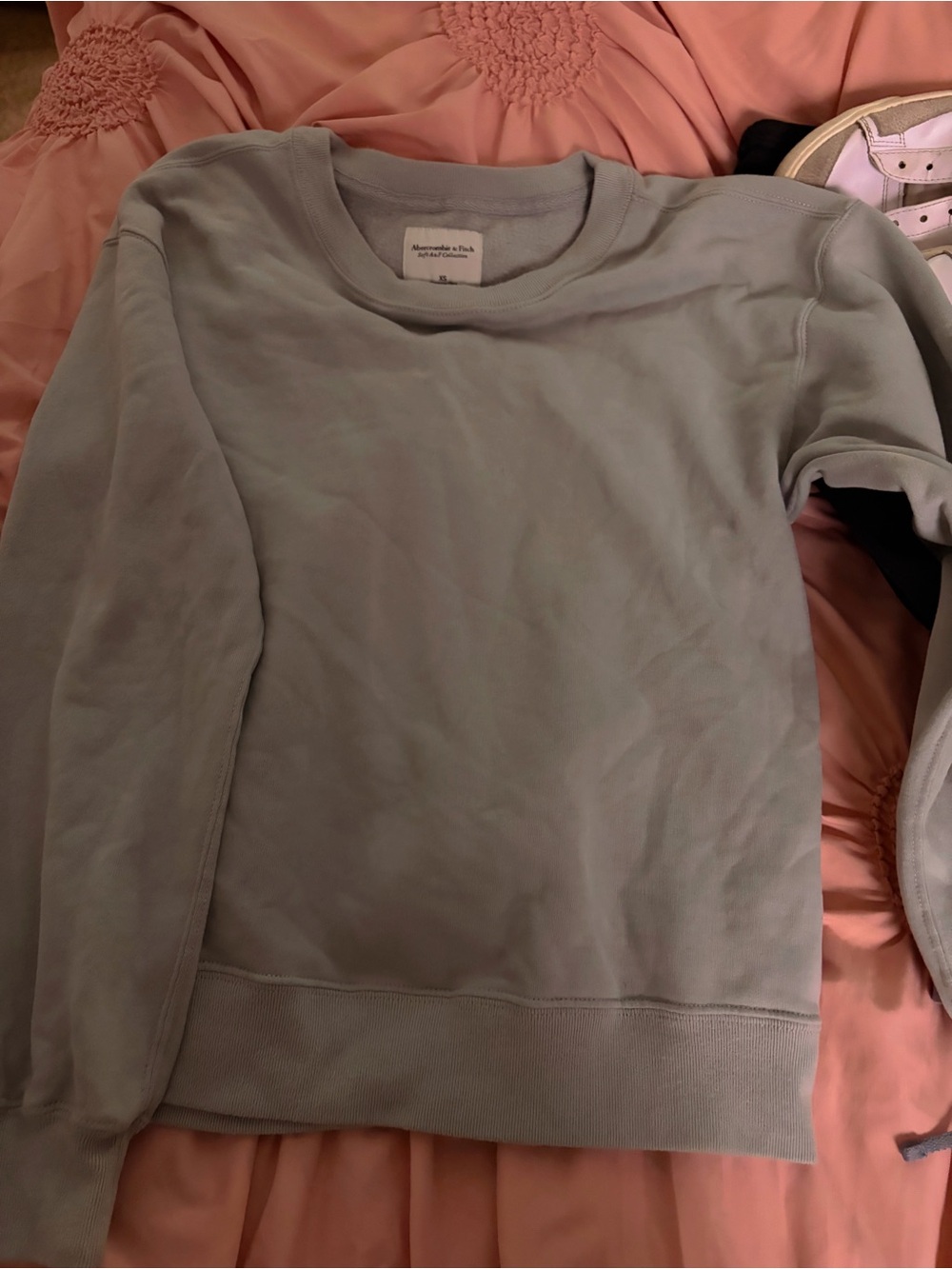 Abercrombie & Fitch Women's Crewneck Sweatshirt in Sage Green